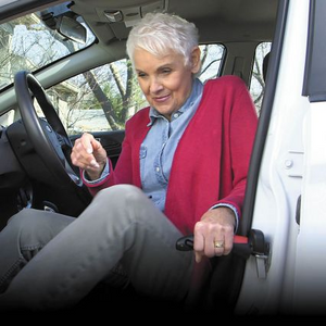 Autogriff als Taschenlampe und Nothammer